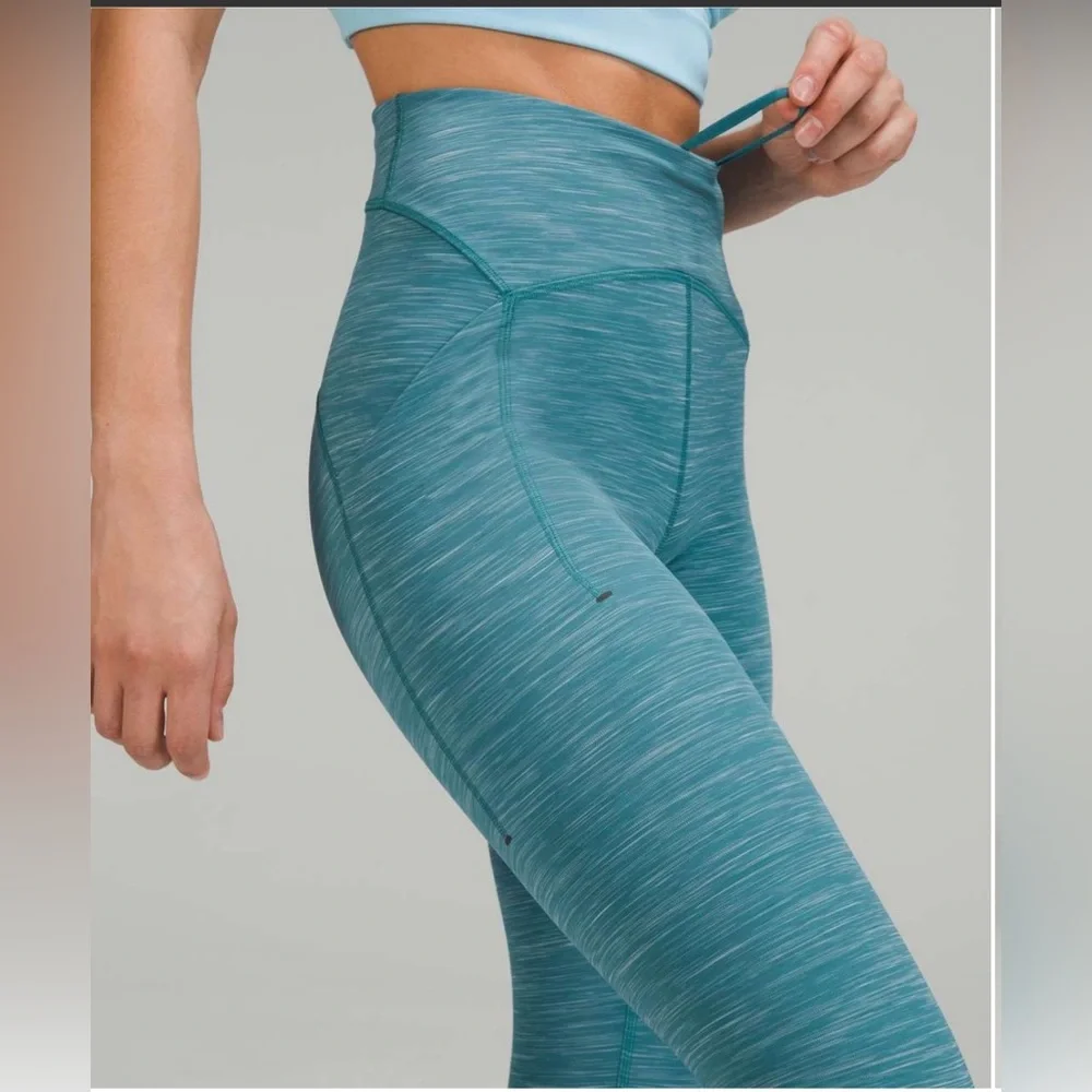 *Sold* Lululemon Power Thru HR Leggings - Picture 3 of 7
